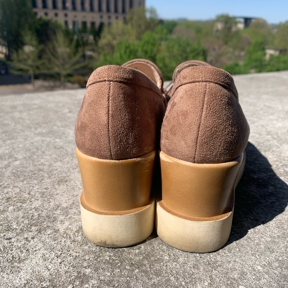 Suede platform flats 🥰 - Picture 2 of 5